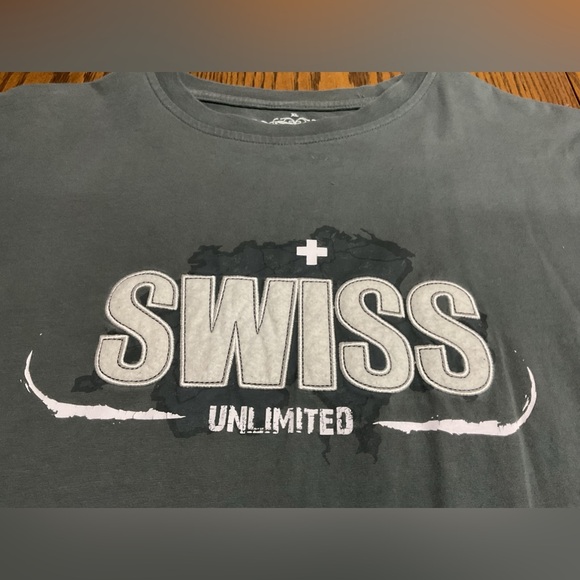 Swiss T-shirt men XL and red Switzerland mug - Picture 3 of 10